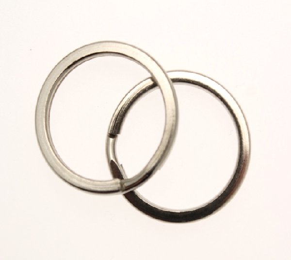 Anello brisé per portachiavi 25 mm.