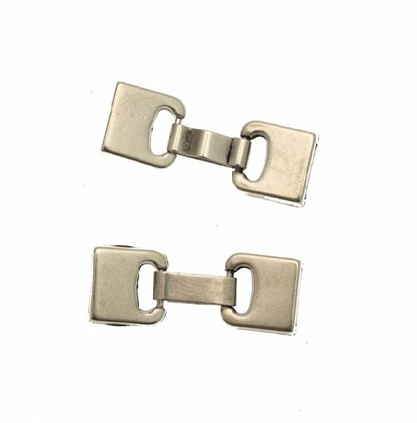 Chiusura a incollo con gancio a forma di due rettangoli (diametro foro da incollo 10 mm.), 12x38 mm.