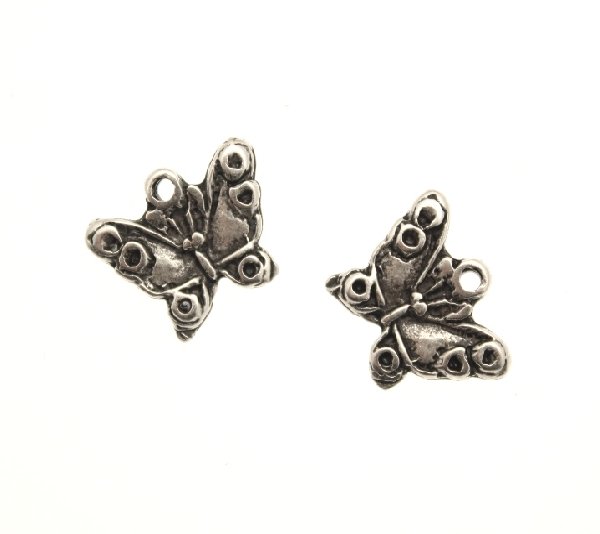 Ciondolo a forma di farfalla piccola 16x14 mm.