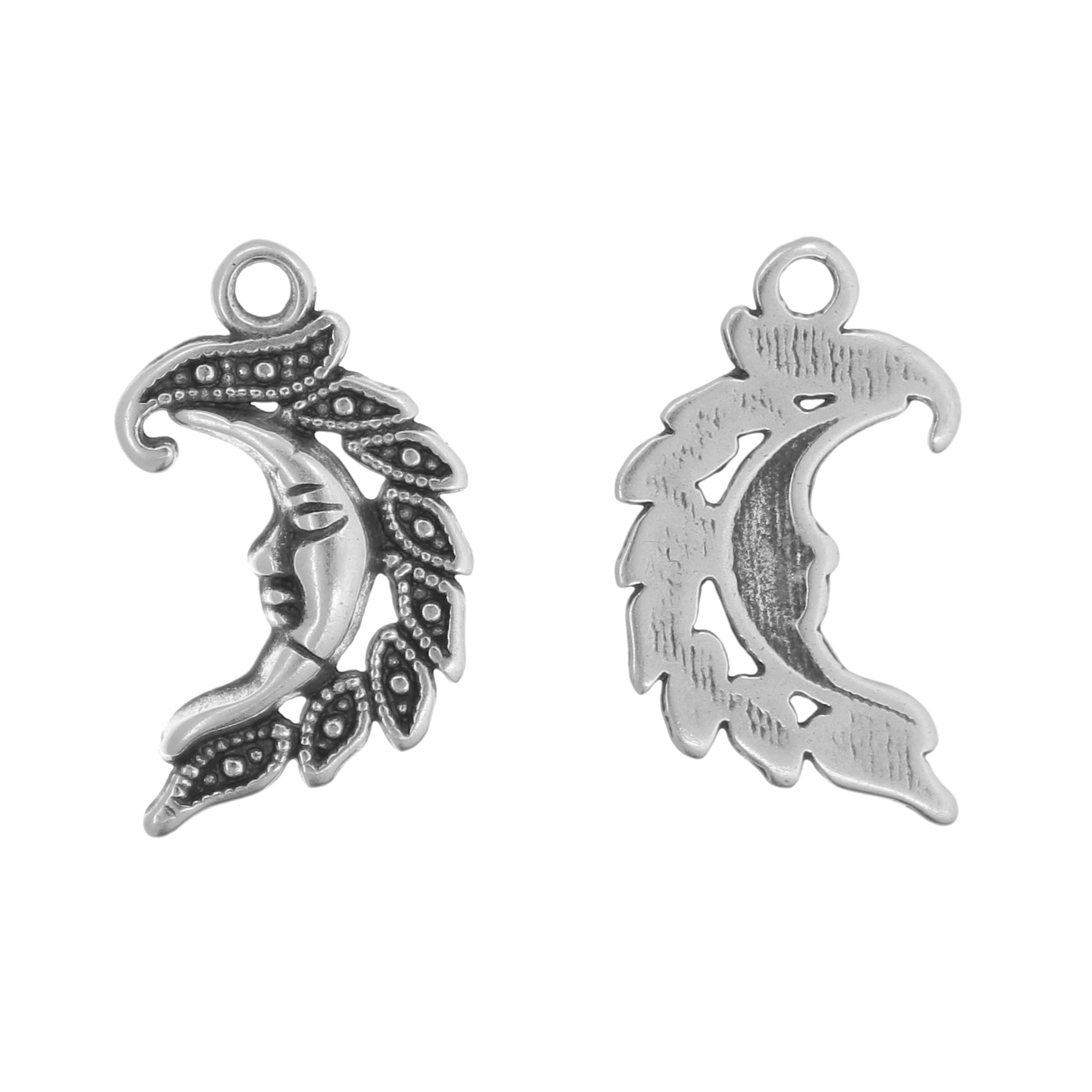 Ciondolo a forma di Mezzaluna con piume attorno, 25x14 mm.