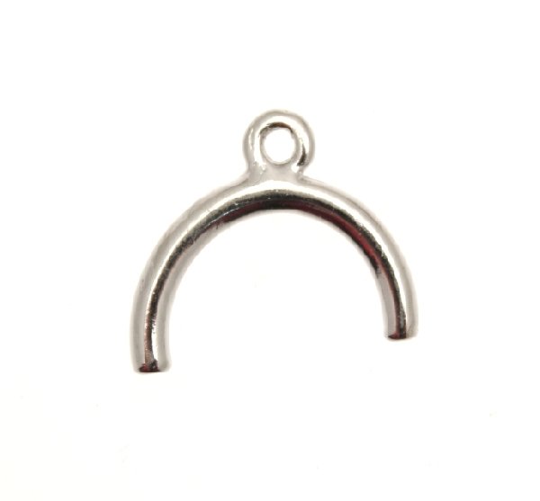 Tubo curvo con anellino quasi al centro 12x15 mm.