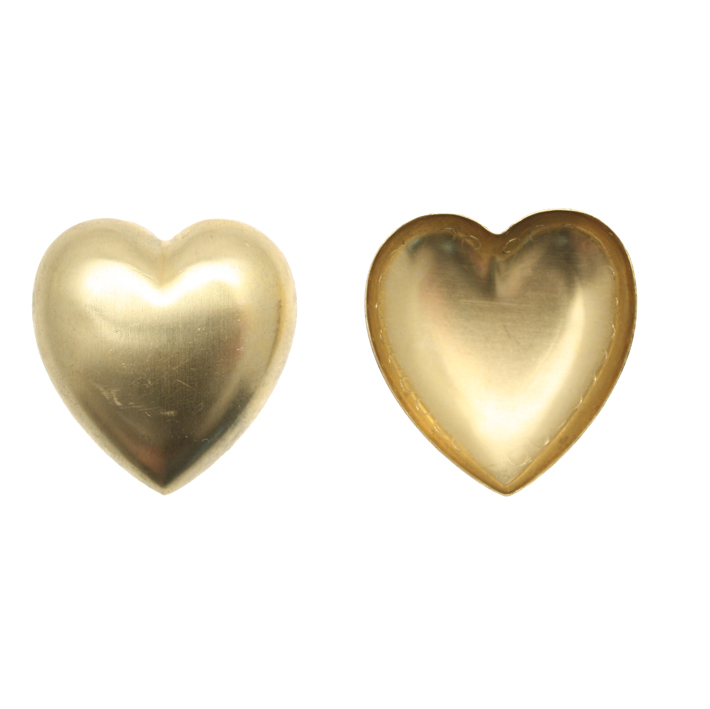 Filigrana tridimensionale a forma di cuore lavorato, 32x34 mm.