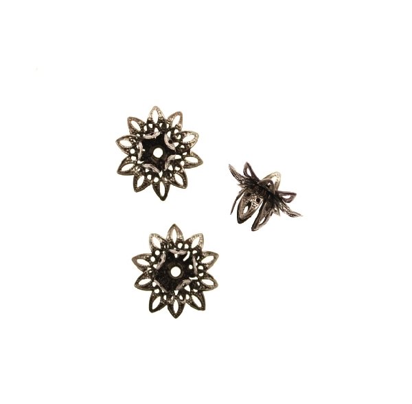 Filigrana tridimensionale a forma di fiore, larga 16 mm. alta 8 mm. Antracite