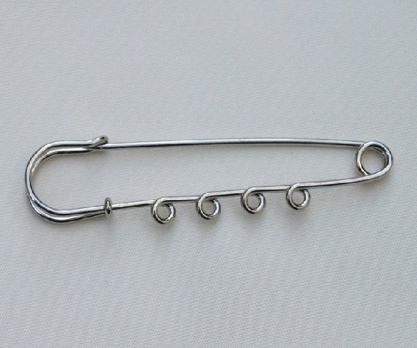 Spilla da balia semplice con 4 anelli 78 mm.