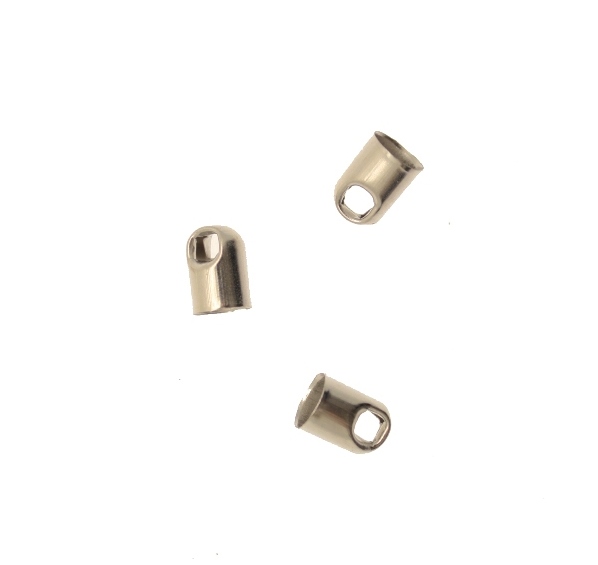 Terminale per cordoncini a forma di tubo liscio con anello finale, 7x5 mm.