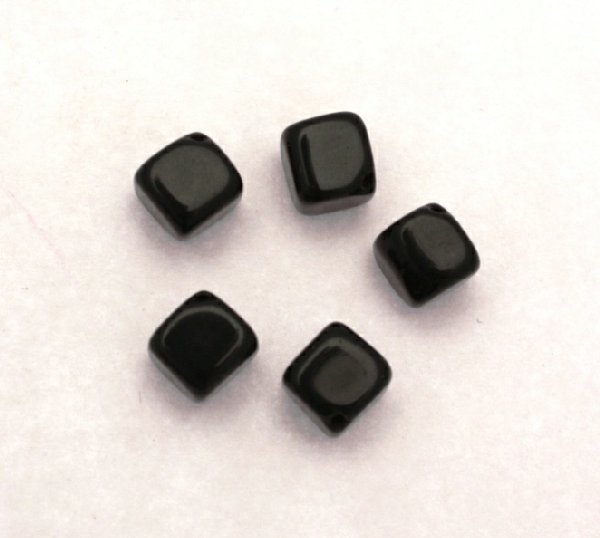 Cubo, 5x5mm., Nero