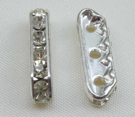 Ponte strass piatto con 3 fori, 21 mm., colore base Argento chiaro