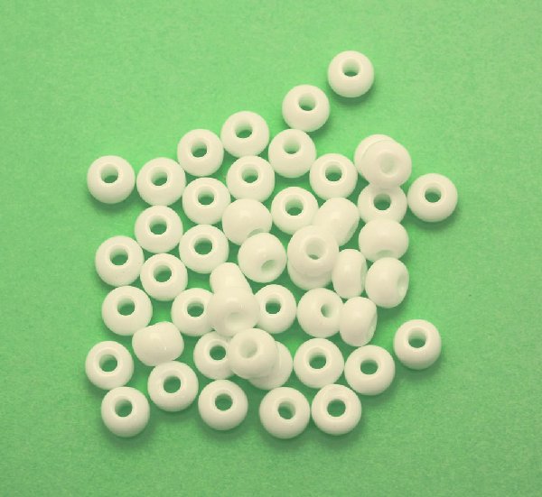 Conteria gigante in vetro, 8x5 mm., colore Bianco opaco