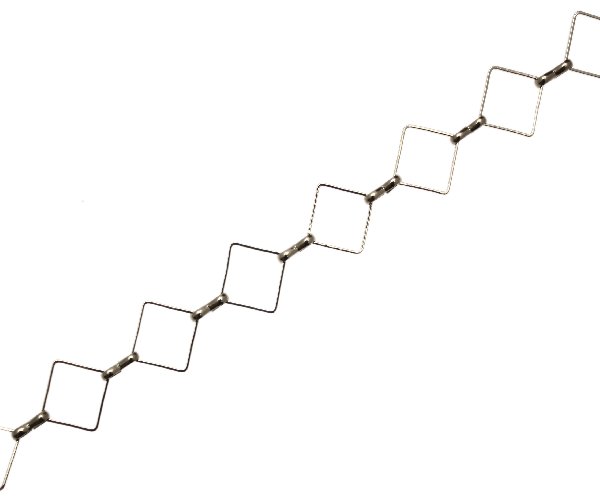 Catena in ottone a rombi sottili, dimensione anello 10x10 mm., collegati da una maglia doppia
