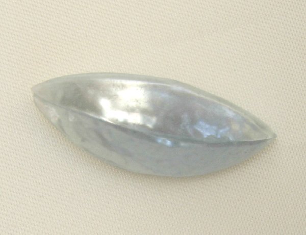 Banana in madreperla colore Grigio chiaro
