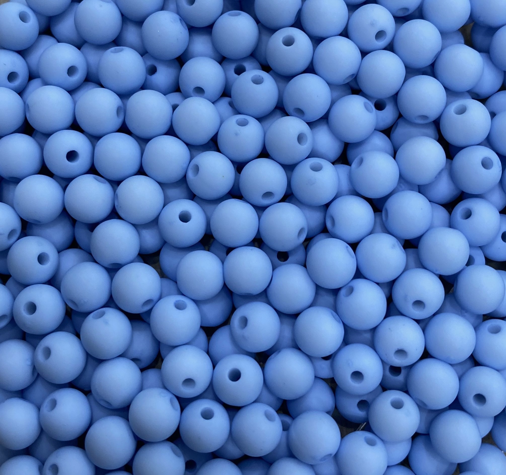 Confezione da 80 pezzi di Palline lisce opache in resina, da 6 mm., colore Zaffiro Chiaro