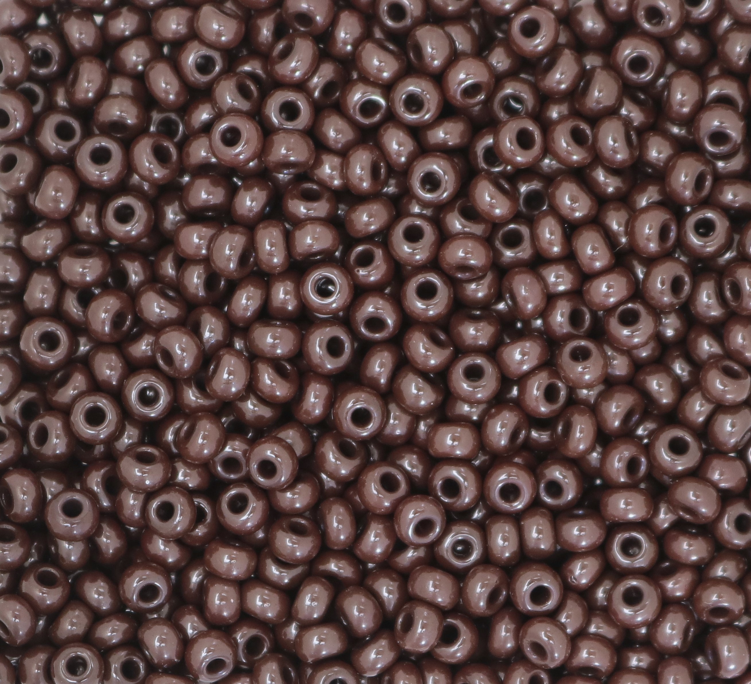 Conteria in vetro, 3x2 mm., colore Marrone Scuro opaco