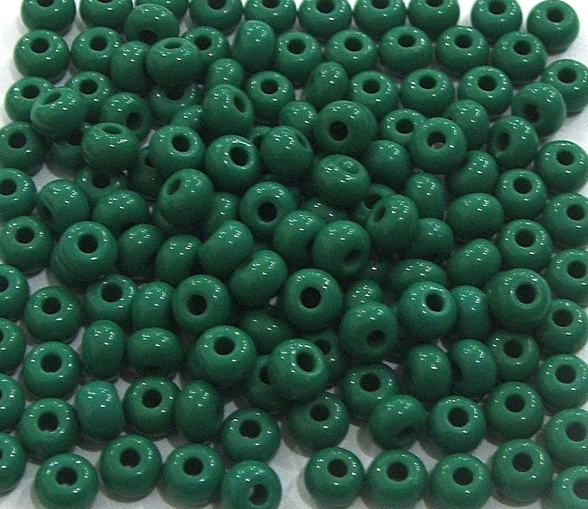 Conteria in vetro, dimensione 4,5x3mm., colore Smeraldo opaco