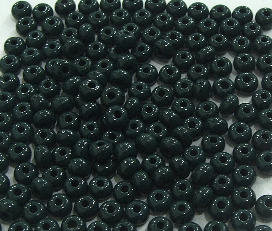 Conteria in vetro, dimensione 4,5x3mm., colore Verde Scuro opaco