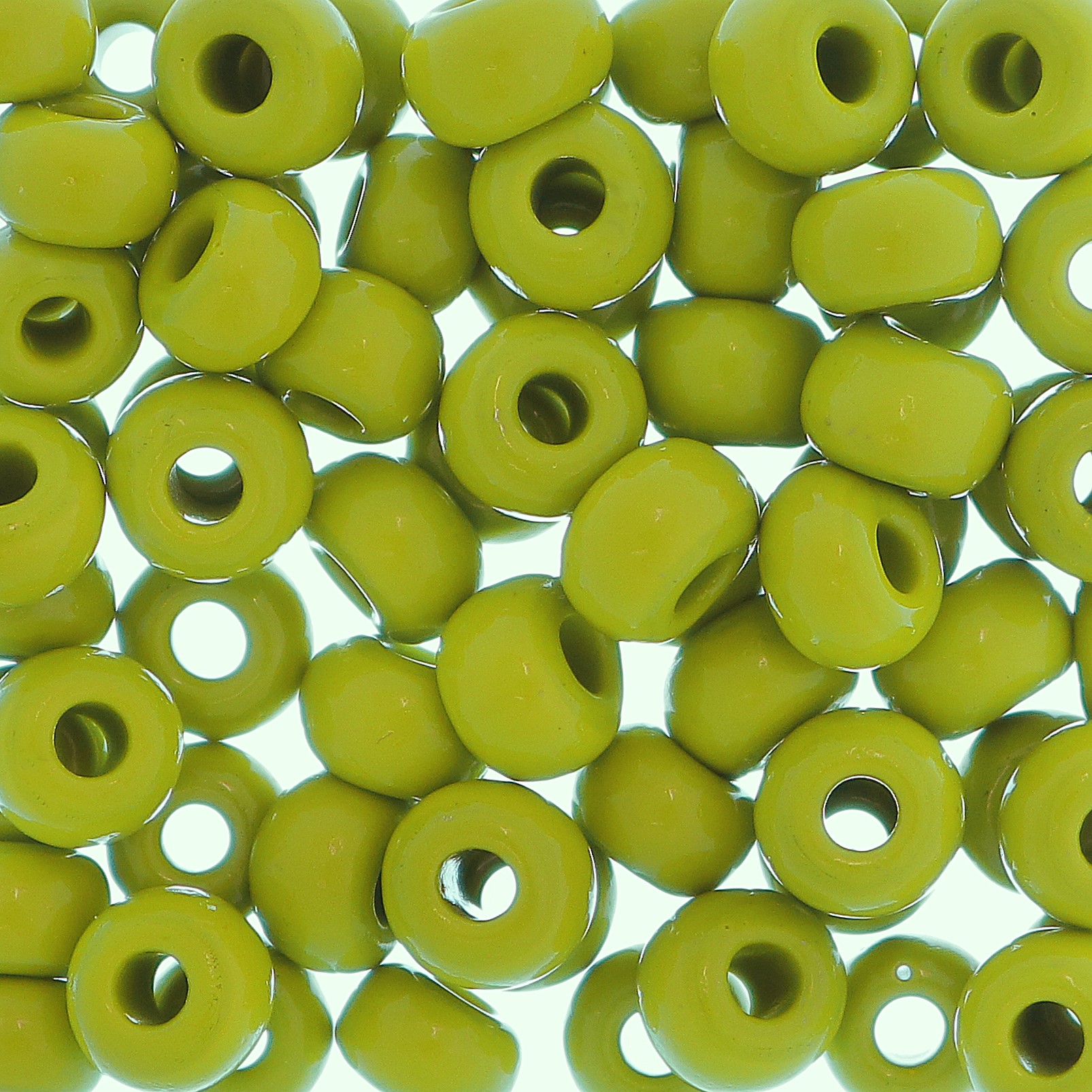 Conteria gigante in vetro, 8x5 mm., colore Verde Pistacchio opaco